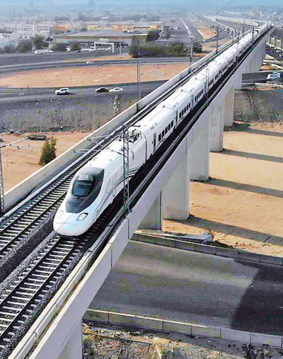 沙特麦麦（麦加—麦地那）高铁。徐名峰摄