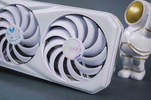 铭瑄RTX 4070瑷珈评测 瑷珈的进化之路