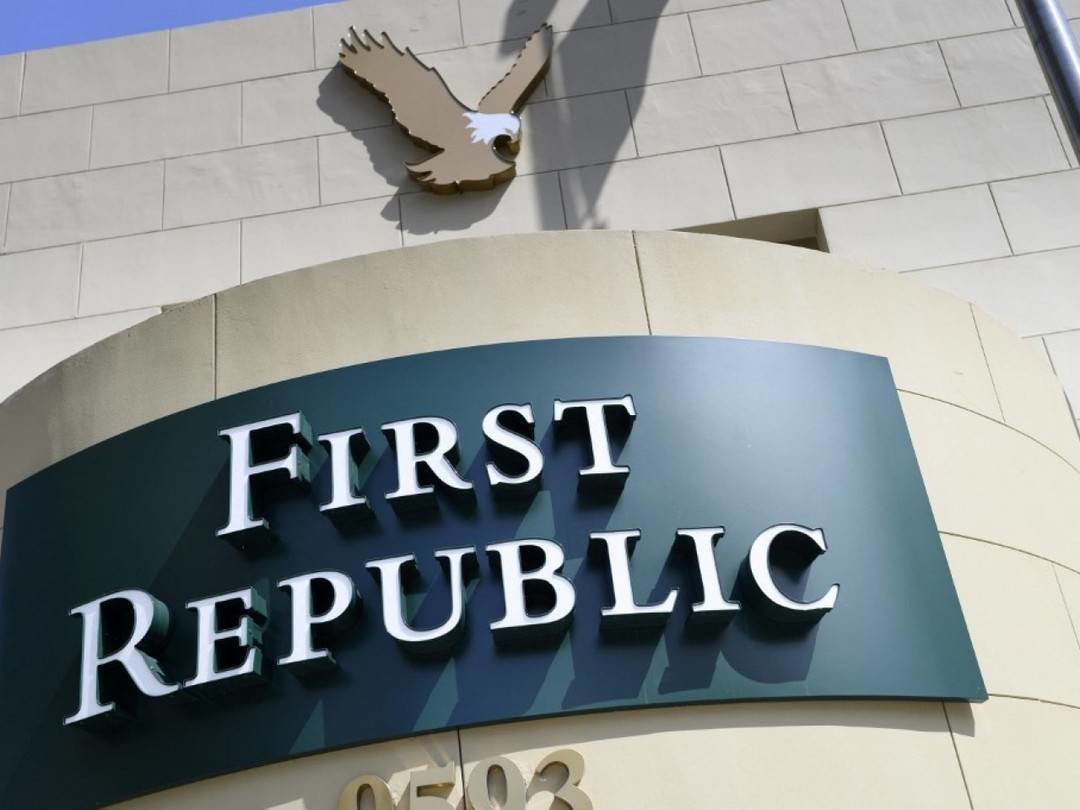 国际观察｜美国11家银行300亿“自救”，美联储紧急贷款已超2008年金融危机时期_凤凰网