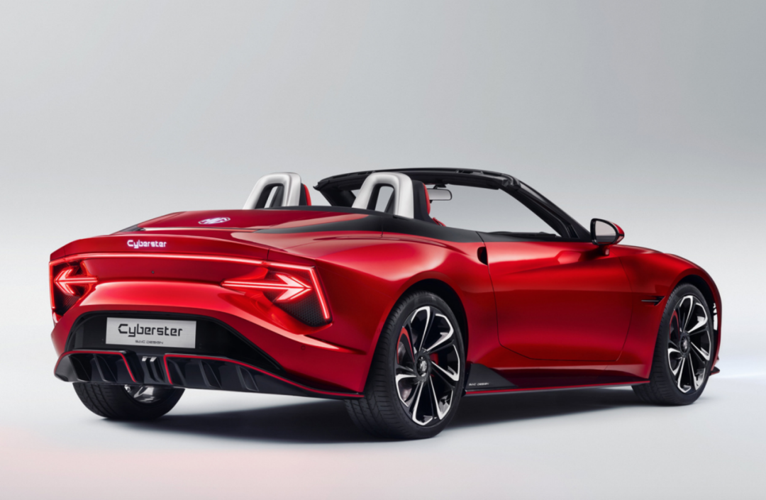 行业丨电动跑车是蜜糖还是砒霜