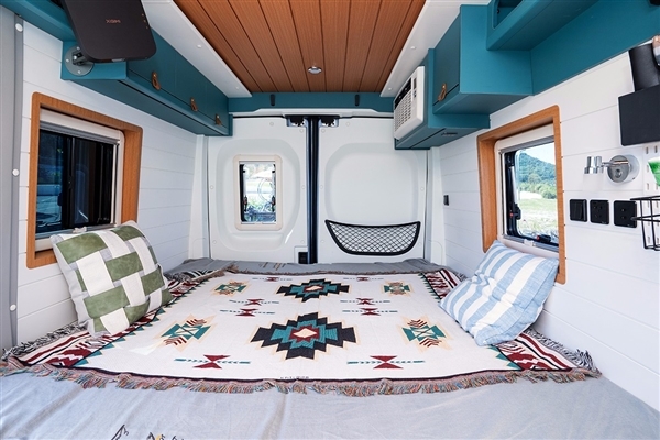 “一室一厅”仅售25.98万 RVLIFE乐玩版发布 蓝牌C照就能开