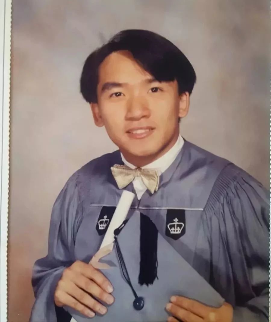 ● 杜聪在哥伦比亚大学取得学士学位