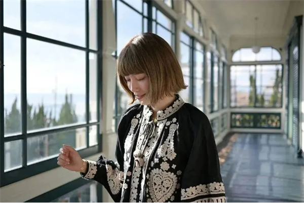 2099元!尼康尼克尔Z DX 24mm f/1.7正式发布:夜拍画质绝