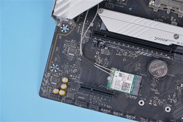 新一代甜品主板!铭瑄终结者B760M D4 WIFI图赏