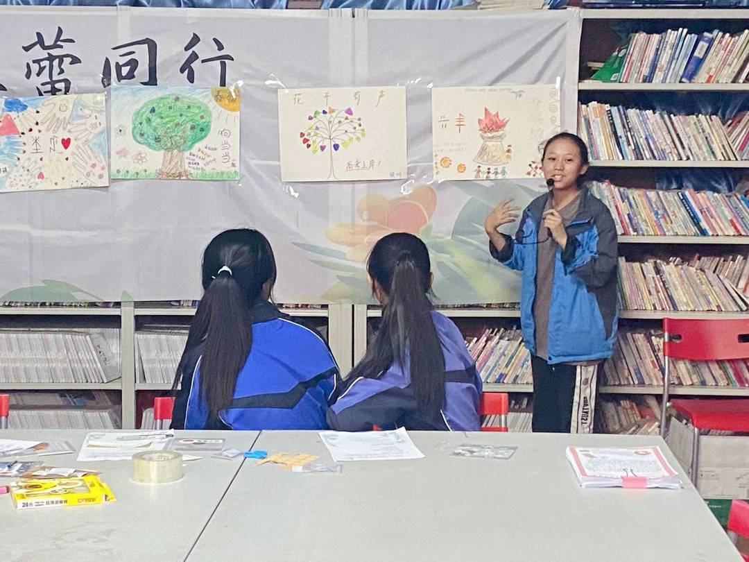 梦想照进现实!考上中央民大的凉山女孩马依清,获阿里公益万元奖学金_凤凰网