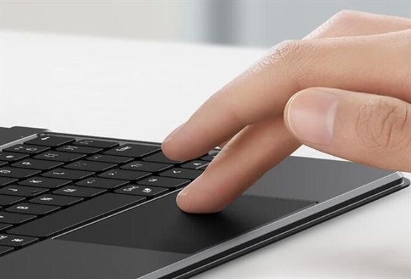 499元 绿联推出磁吸式iPad妙控蓝牙键盘:200小时长续航