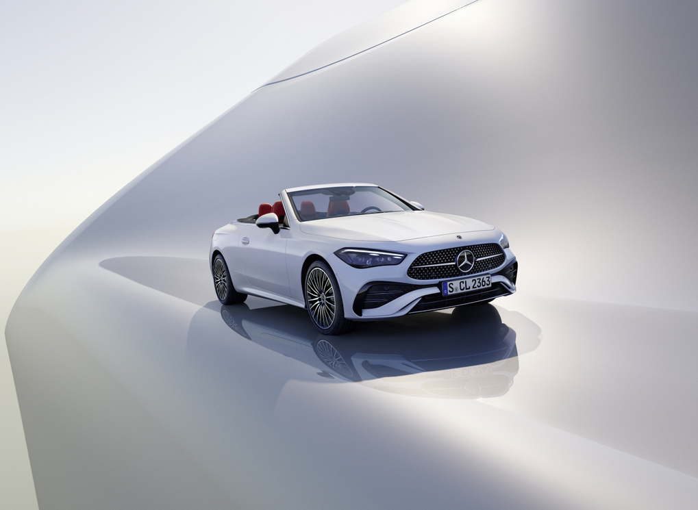 宝马4系的对手来了 奔驰CLE官图公布