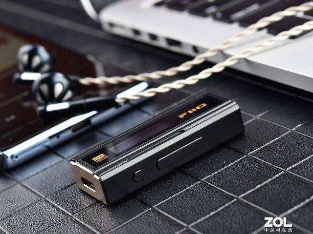 【有料评测】飞傲KA5小尾巴解码耳放:成功解锁私人音乐殿堂