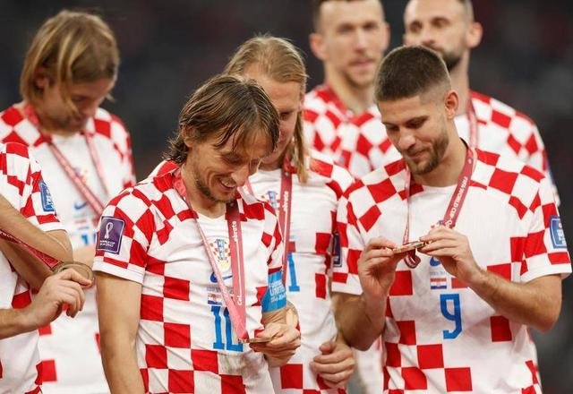 克罗地亚队最终获得卡塔尔世界杯季军。