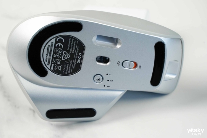 M+无线跨屏技术 霍尔磁感应侧滚轮 雷柏MT760L多模无线鼠标评测