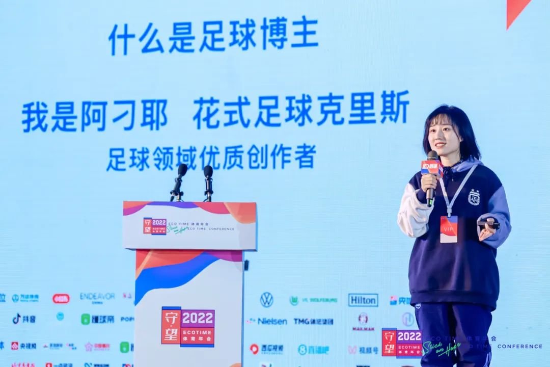 克里斯&阿刁:自媒体让普通人的热爱也可以被看到_凤凰网