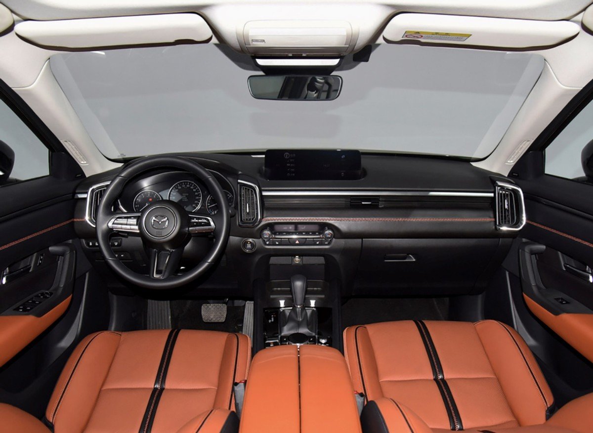 空间短板补齐 动力没变 马自达CX-50行也选哪个版本最划算?