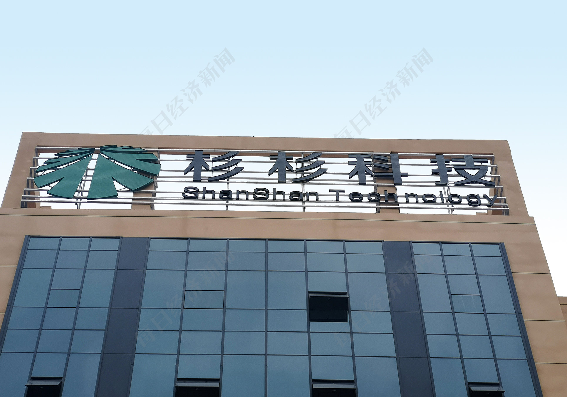 杉杉企业创始人郑永刚离世,34年缔造500亿商业帝国,原计划下周回国_凤凰网