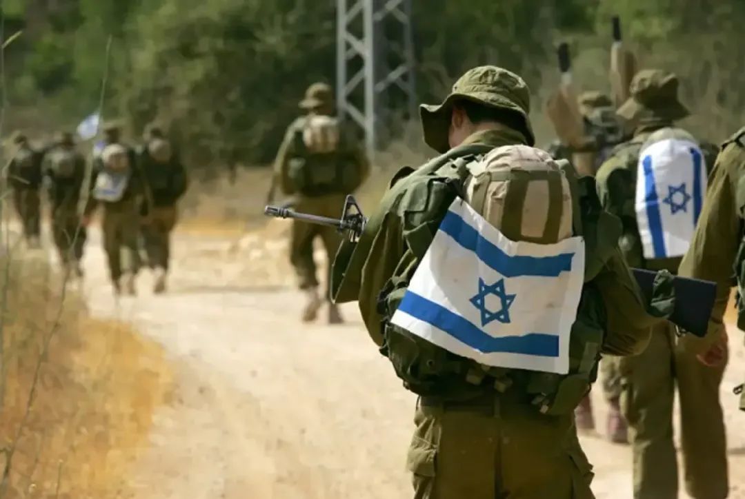 ▲ 以色列国防军发言人宣布已征召10万名预备役军人。(法新社图）
