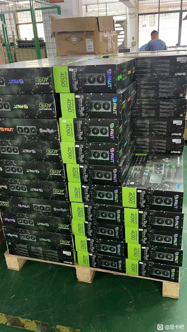 RTX 4090D 48GB显卡以1.8万元价格在中国悄然上市,显卡,RTX,4090D,AI云计算,显存升级,48GB,显卡价格比较,第1张