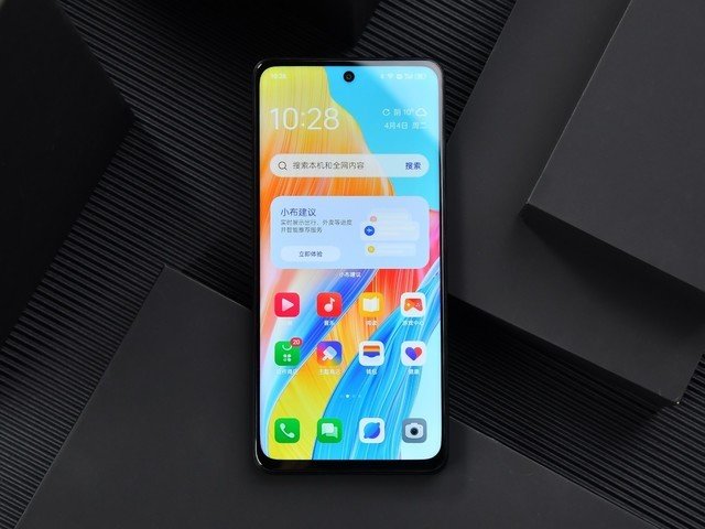 1999元就能买到素皮新机 OPPO A1上手体验