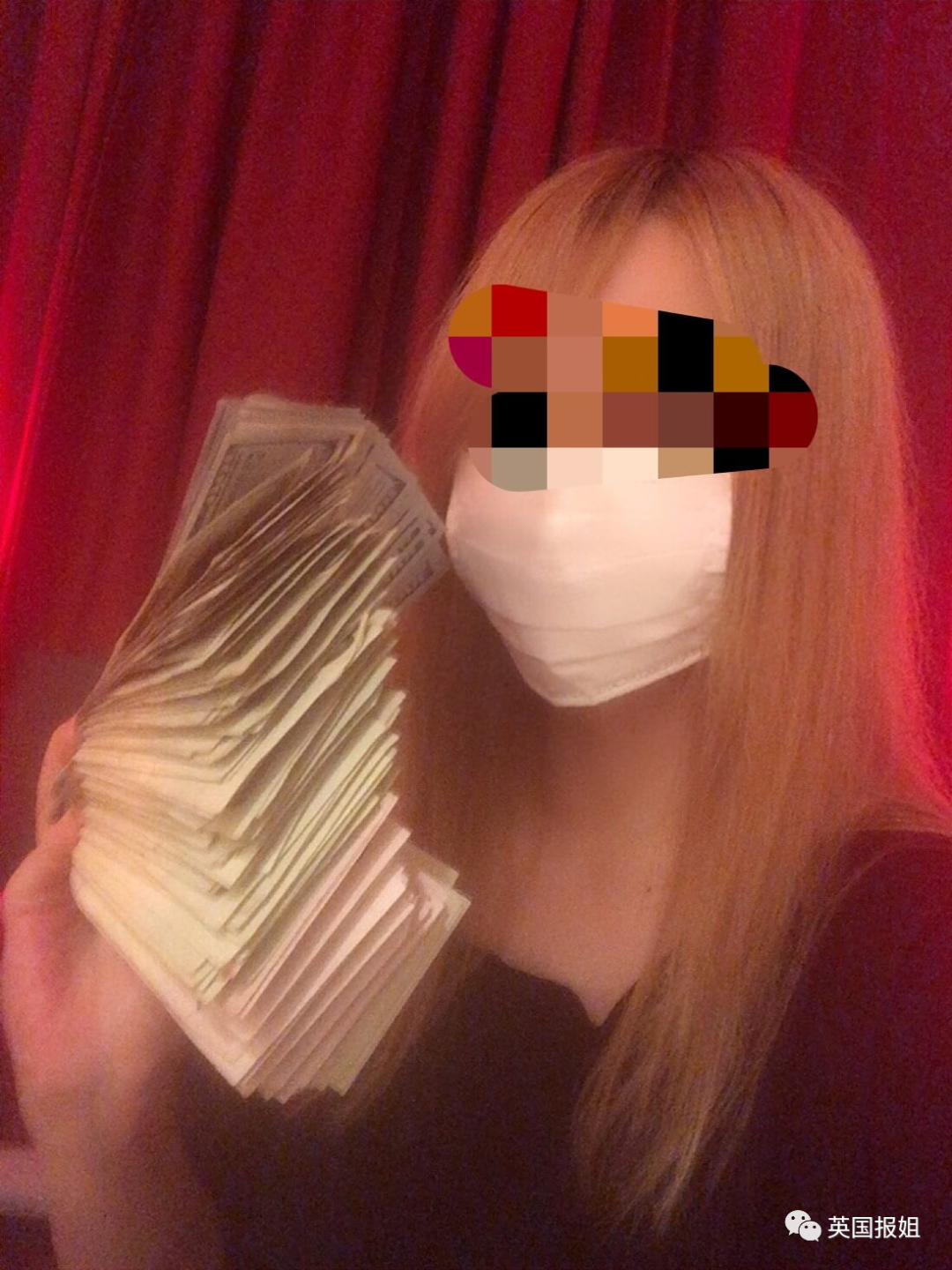 （社交媒体上炫耀出海风俗收入的人）
