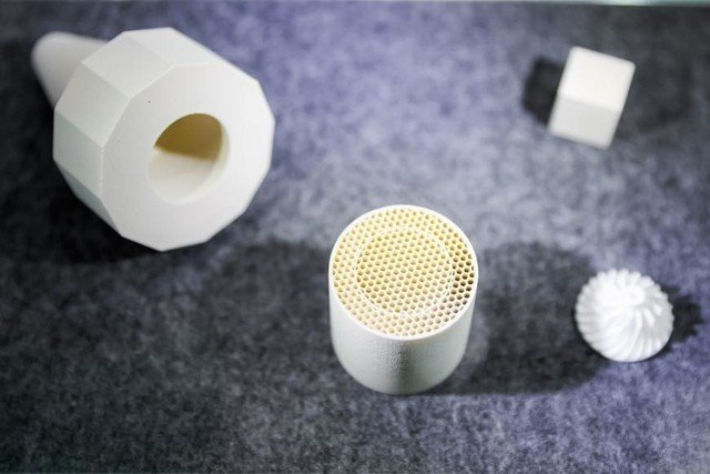 佳能携陶瓷3D打印服务亮相中国国际先进陶瓷展览会