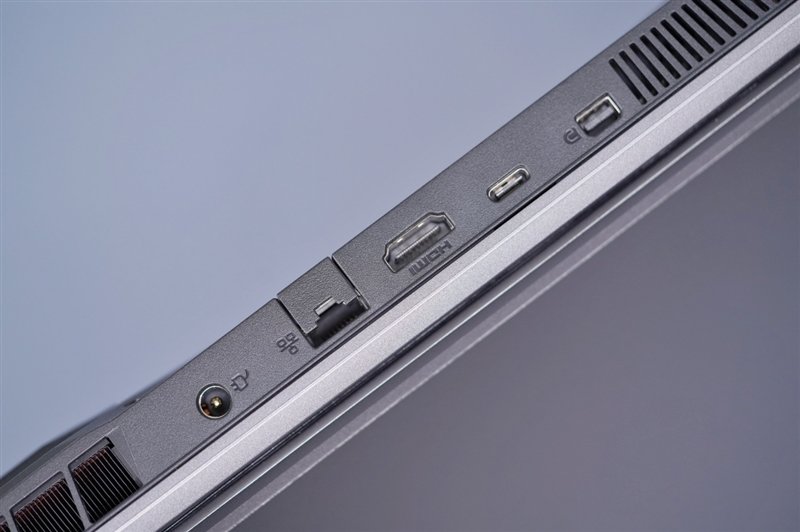 如何做到5999元!机械革命极光Pro评测:i7-12650H+ RTX 4060当今最具性价比组合