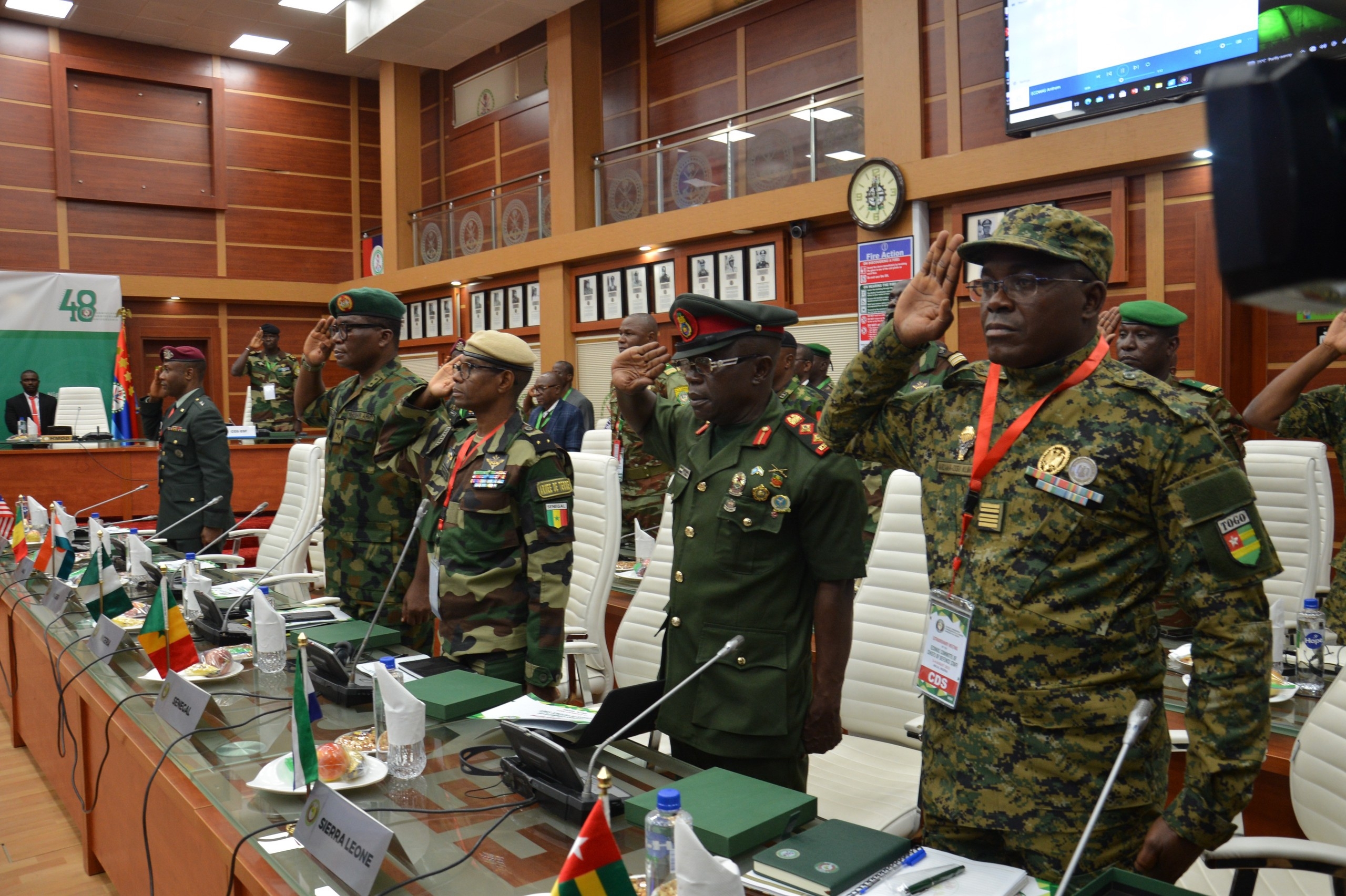 当地时间2023年8月2日，尼日利亚阿布贾，西非国家经济共同体(西共体)成员国国防部长举行特别会议，商讨应对尼日尔政变。澎湃影像 图