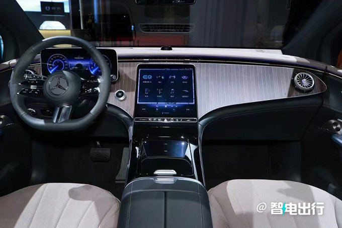 奔驰国产EQE SUV 5月27日上市预计48万元起售-图6