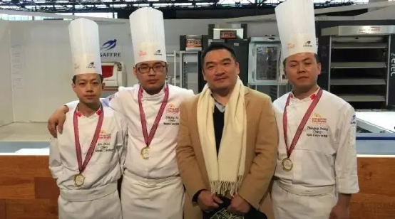 ● 被资助的孩子在2016年法式面包世界杯上获得第四名