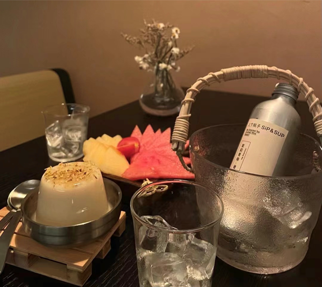 即便居住在县城,小佳也过得足够精致