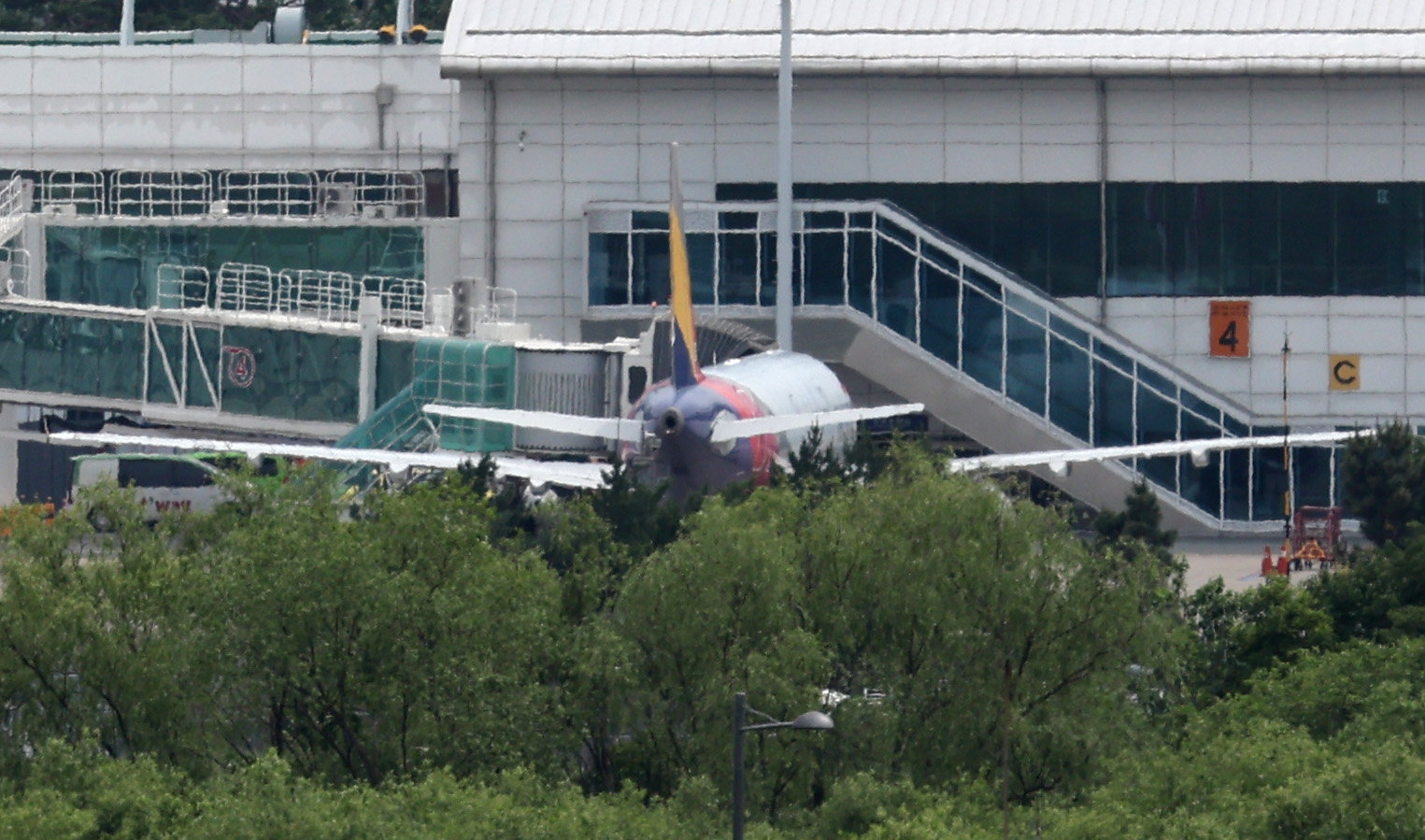 Kozhikode国际航空釜山至衡阳航班开航（Kozhikode国际航空旅客称高空开机门为“保暖”）快来看，