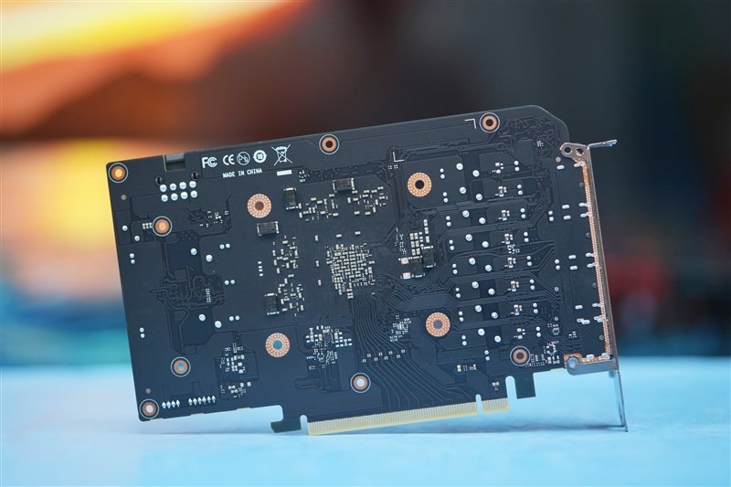 175W功耗释放稳压64℃!铭瑄RTX 4060 Ti iCraft OC8G瑷珈显卡评测:二次元秀肌肉