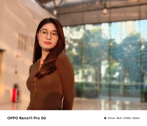 光学质感的虚化效果,OPPO Reno11系列人像虚化零距离体验