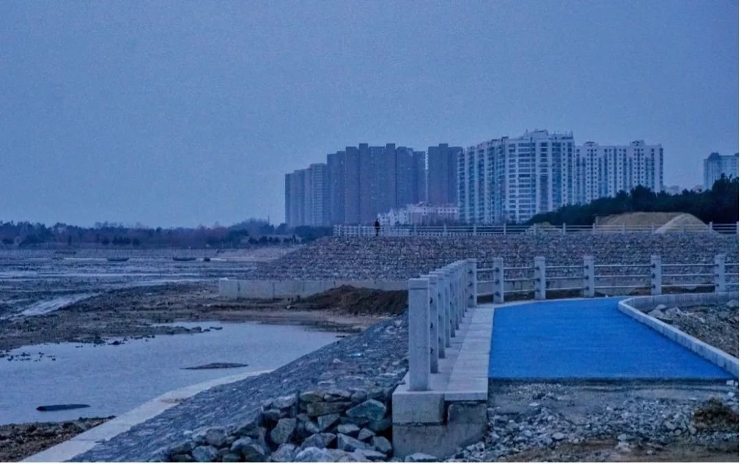 位于银滩的一处海景房。摄影:林樾