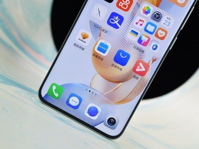 荣耀90全面评测:两千价位段也有写真级人像体验