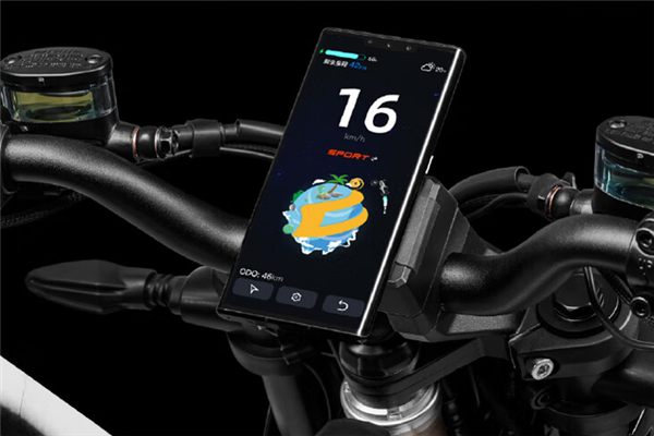 极速50km/h!极核C!TY PLAY电摩发布:70km续航 10980元