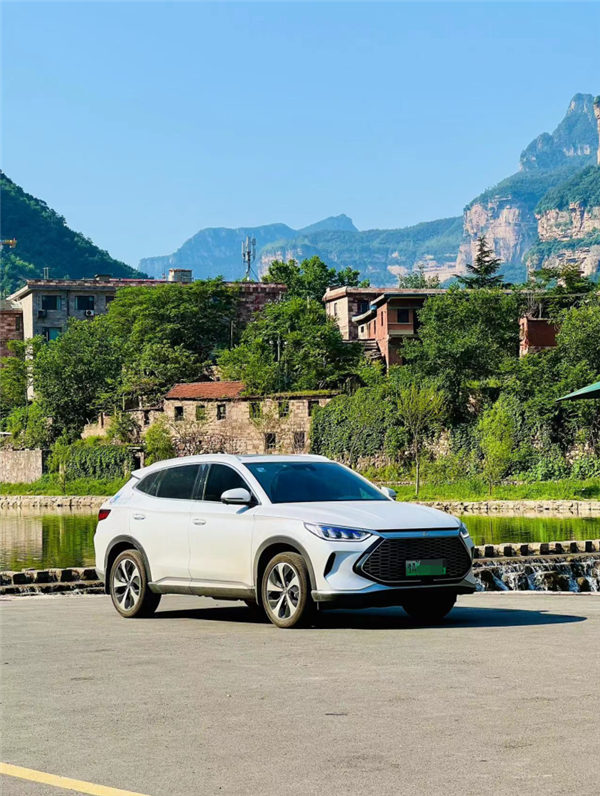 首批比亚迪宋PLUS DM-i车主 2年纯电2万公里是一种怎样的体验?