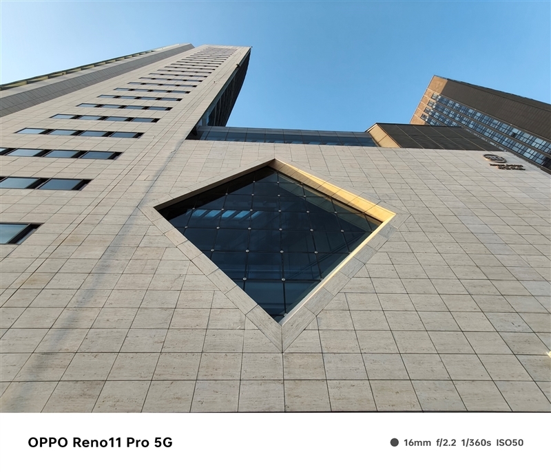 同价位唯一标配人像镜头 拍出单反级质感人像如此轻松!OPPO Reno11 Pro评测