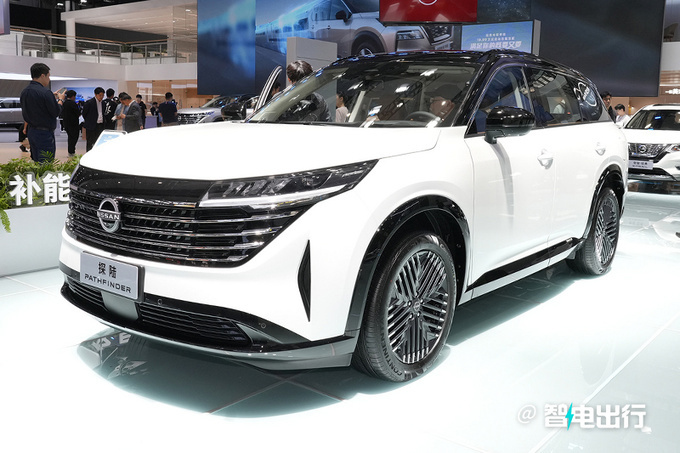 探陆的车身尺寸要比东风日产在售最大的suv楼兰大一级,和大众途昂相当