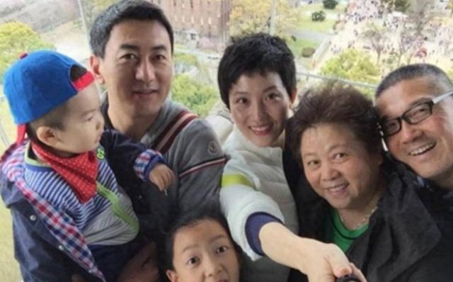 台前是同事，台后是夫妻？这5对央视主持人，隐藏的太深了