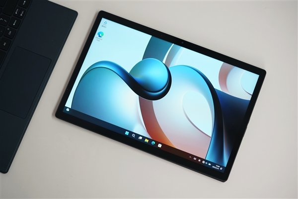 小米首款二合一笔记本!小米笔记本12.4图赏