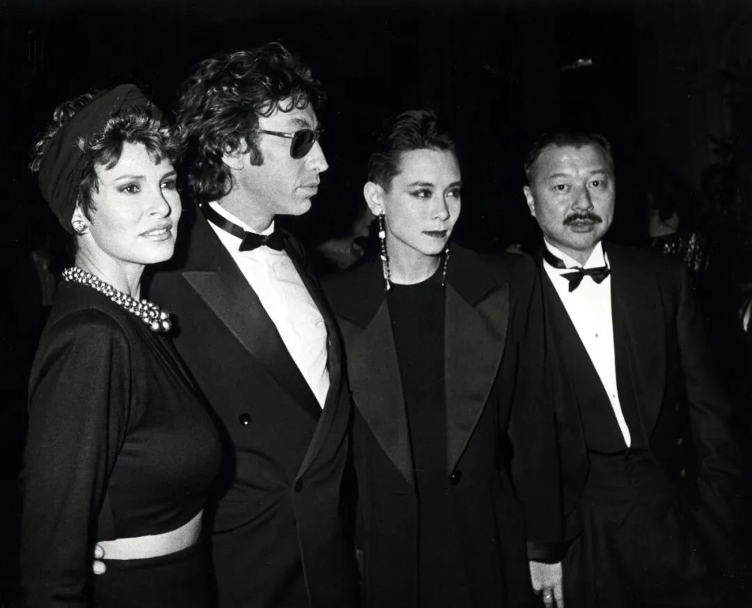 上世纪八十年代,周英华和第二任妻子周天娜