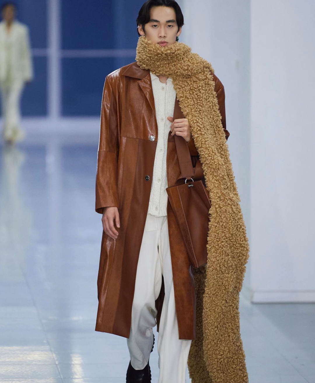 还记得林依轮的大儿子吗？爱情事业双丰收？