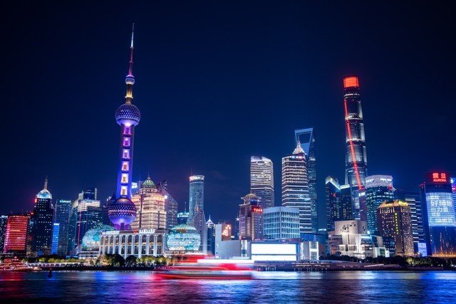 【有料评测】永诺YN35mm F2Z DF DSM评测:1799元国产全画幅自动对焦镜头