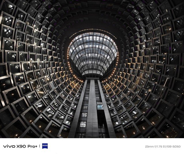 手机镜头模组越做越大,非专业影像用户何去何从?