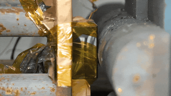 远超国标!五菱神炼电池硬核测试:同一电池包挑战“铁人三项”