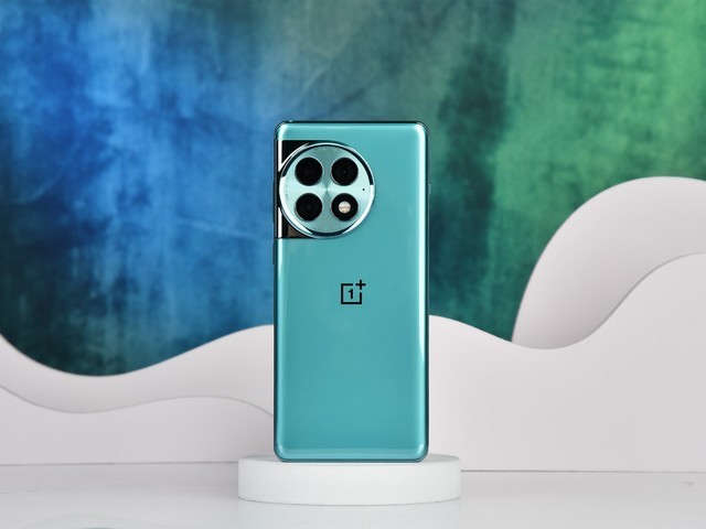 相差400元该选谁?Redmi K60至尊版/一加 Ace2 Pro横评