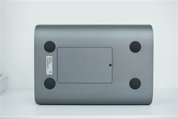 性能提升至2.5倍!新款极空间Z4 Pro图赏