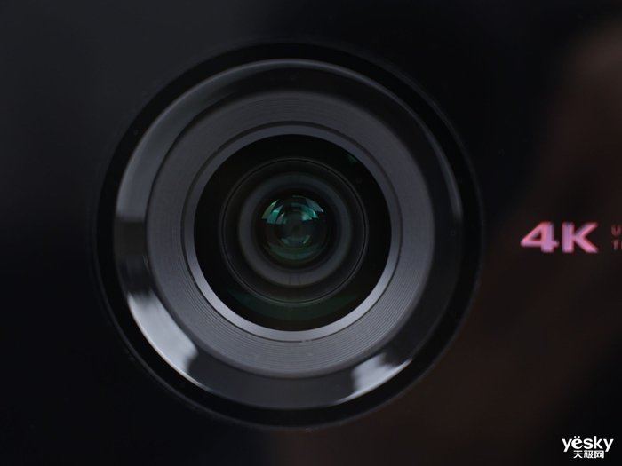 4K超高清6G大内存 当贝投影仪F6评测