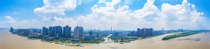 △长江岸线南京鼓楼段全景
