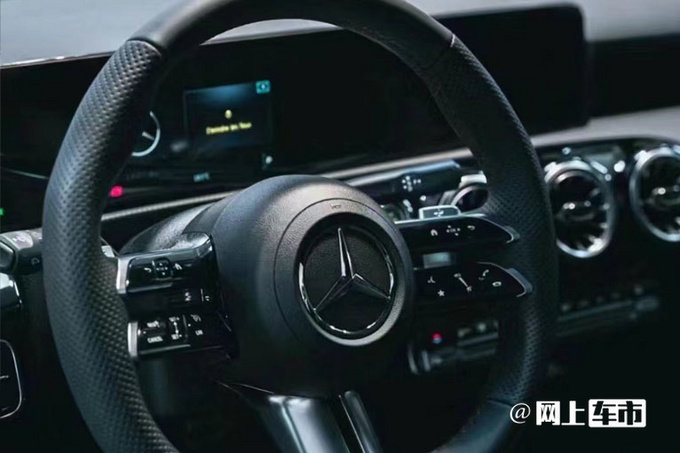 奔驰4S店确认奔驰新款A级5月18日上市车身加长-图6