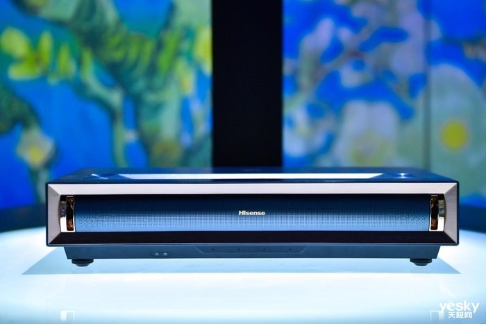 AWE2023:海信发布激光电视L8K,技术创新引领行业发展