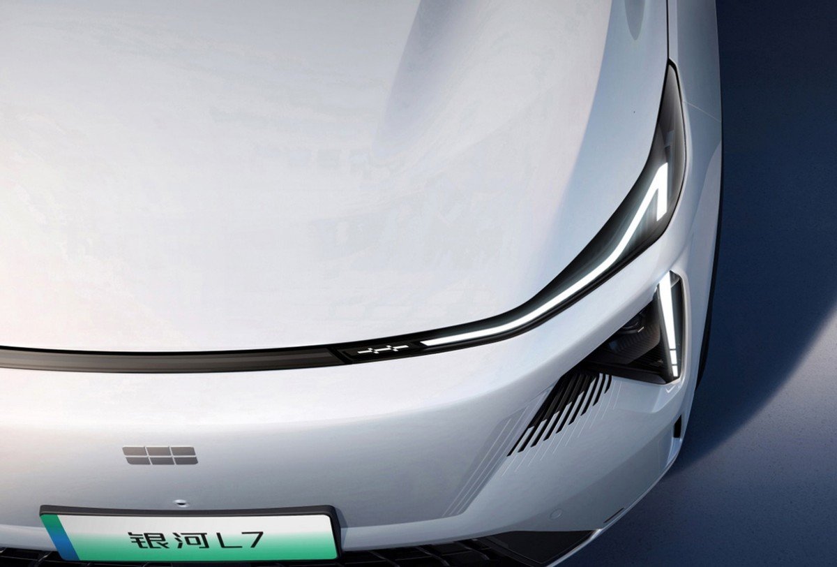 能跑1370km 吉利银河L7上市 13.87万元起售算贵吗?